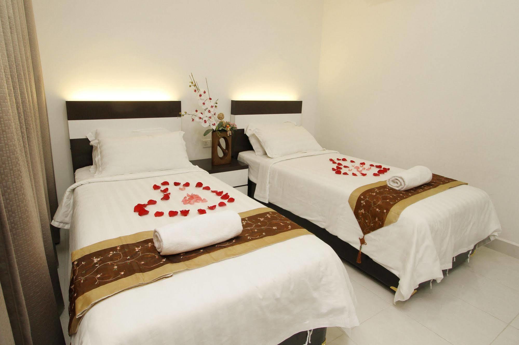 New Century Hotel *